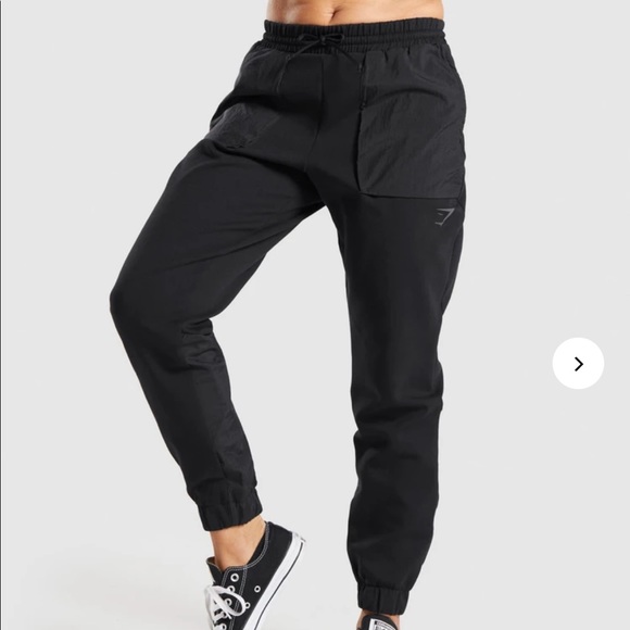 Gymshark Pants - Gymshark black venture joggers